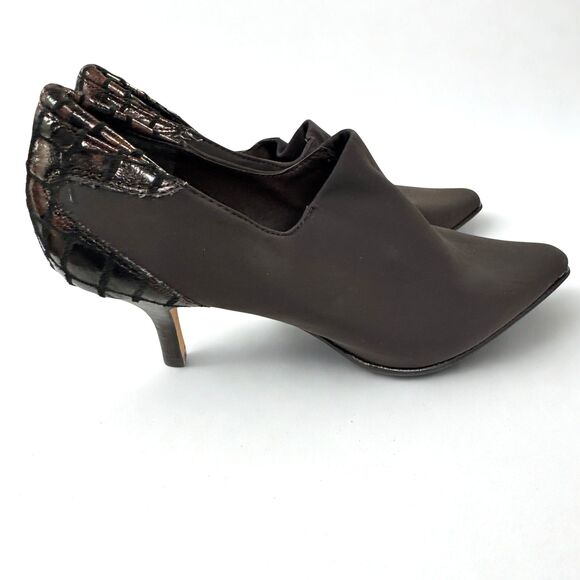 Donald J Pliner Brown Stretch Ankle Pump Bootie Croc Embossed Heel Womens Size 8 - Picture 5 of 11